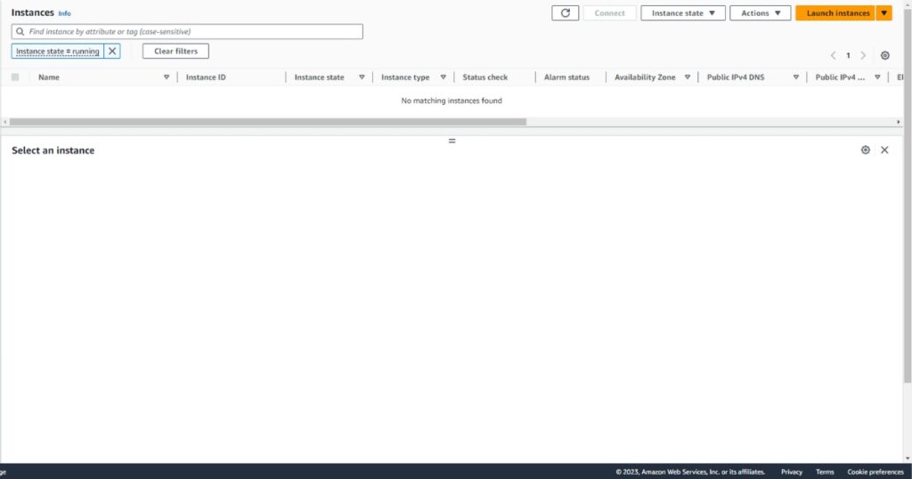 Trên trang tổng quan của EC2, tìm và nhấn nút Launch instance