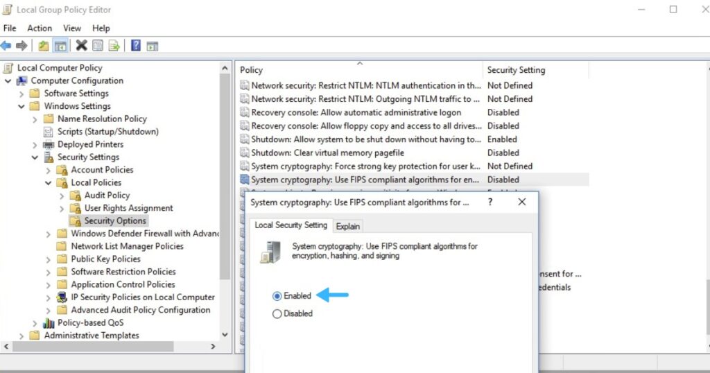 Tiếp theo, bạn nhấp đúp vào chính sách này và chọn Enabled.