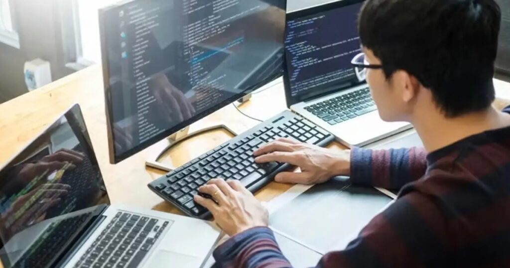 Lập trình viên cùng nhà phát triển phần mềm nên sử dụng Emacs