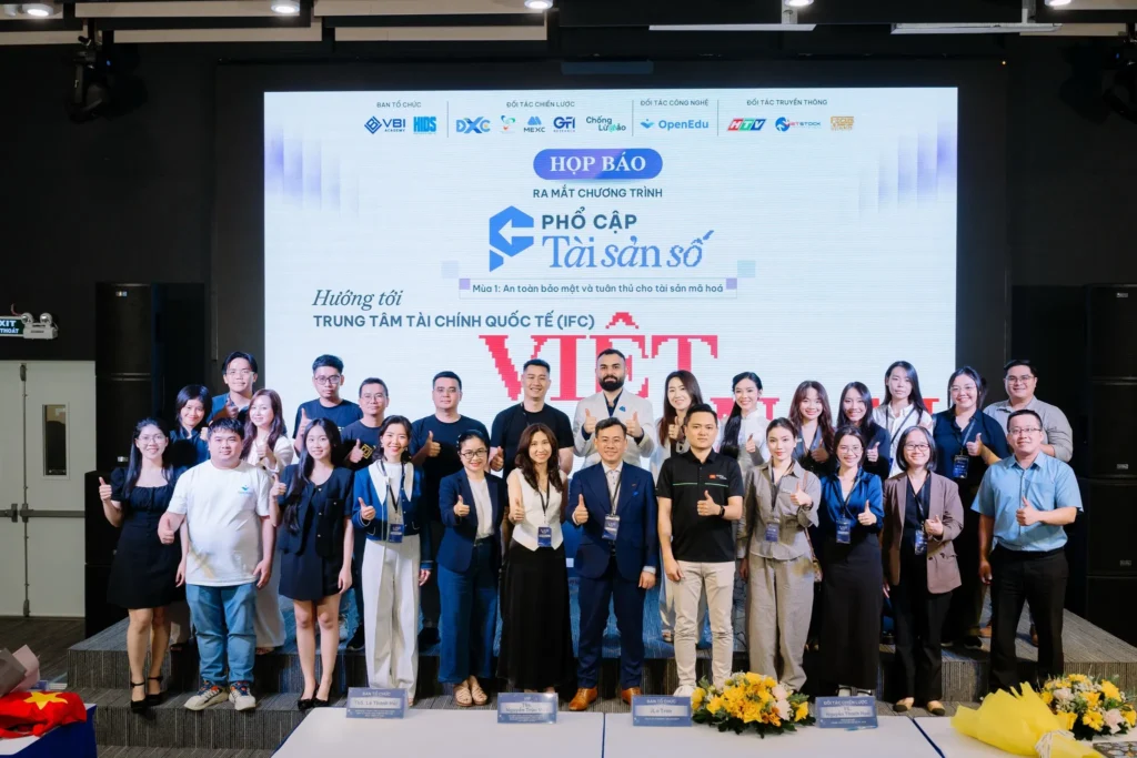 Họp báo ra mắt chương trình “Phổ cập tài sản số” Mùa 1