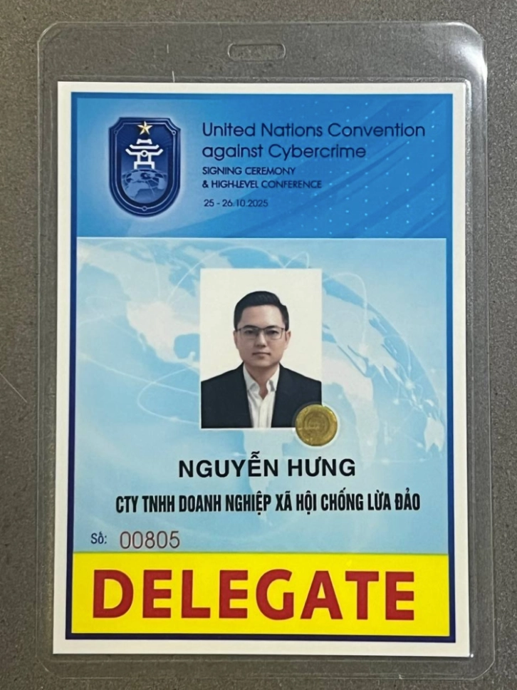 Thẻ đại biểu tham dự "Công Ước Hà Nội"